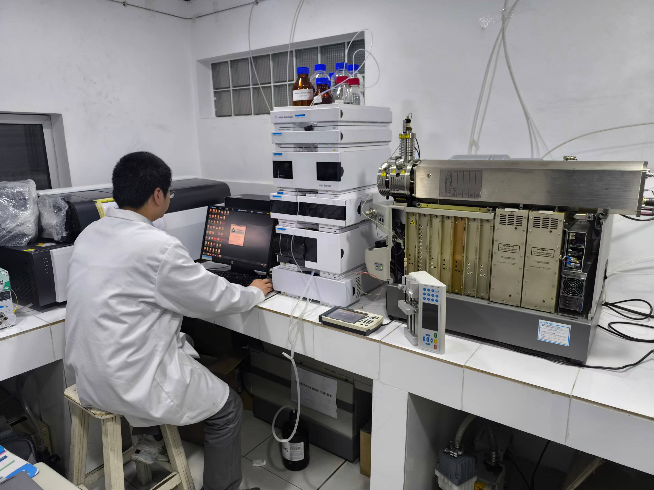 Lab Revive Services Team Participates in the Enval Laboratory Instrument Project in Côte d'Ivoire