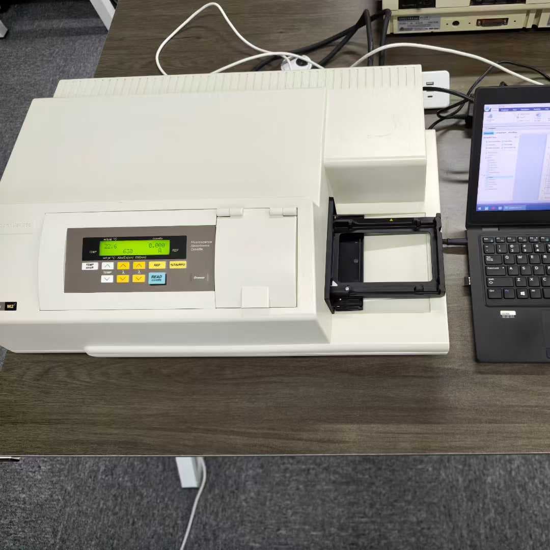 Molecular Devices SpectraMax® M2 Multi-Mode Microplate Reader