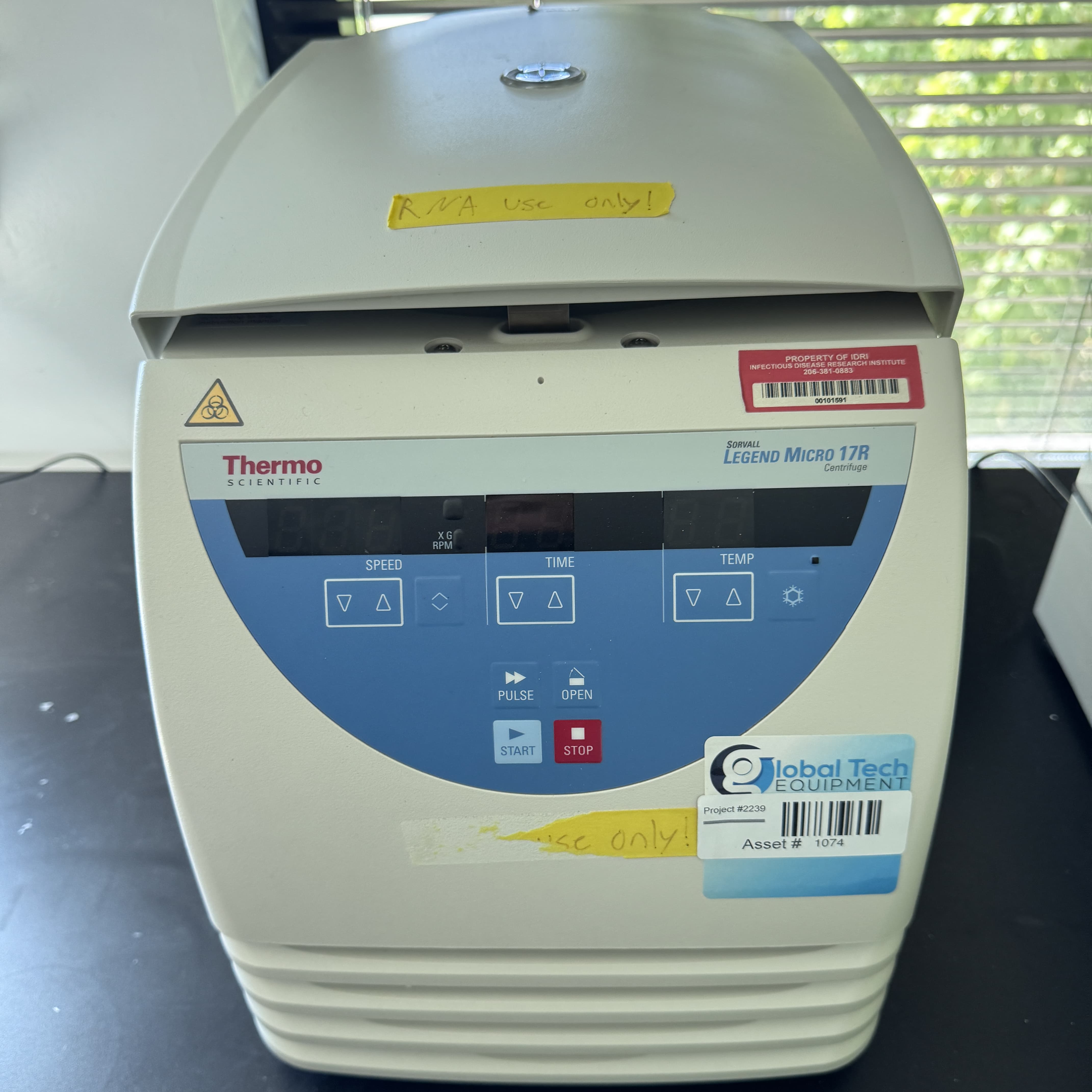 Thermo Scientific™ Sorvall™ Legend Micro 17R Centrifuge with 24-Position Rotor