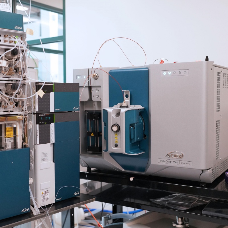 AB SCIEX Triple Quad 7500 LC-MS/MS System