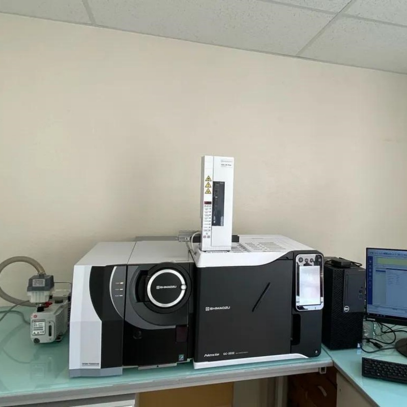 Shimadzu GC-2030 GC System